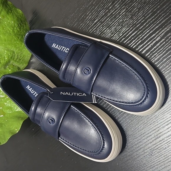 Nautica Shoes - NWT Nautica Women's Slip On Loafer Sneakers Walking Shoes Size 7